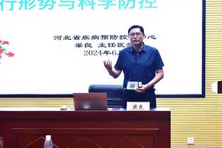 费迪南德：本泽马可以帮助霍伊伦，就像C罗伊布卡瓦尼曾做的那样